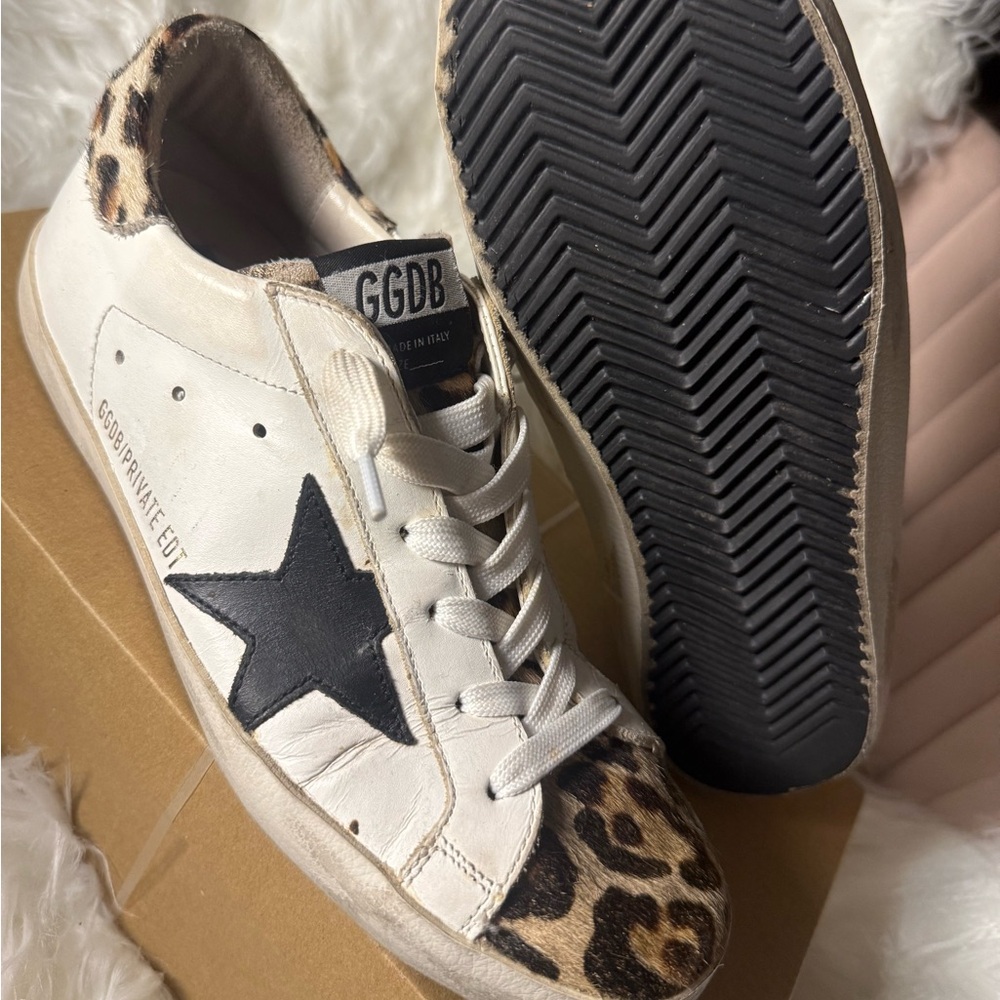 Golden Goose White and Leopard Sneakers with Black Star size 37! 🐆🖤🤎🤍